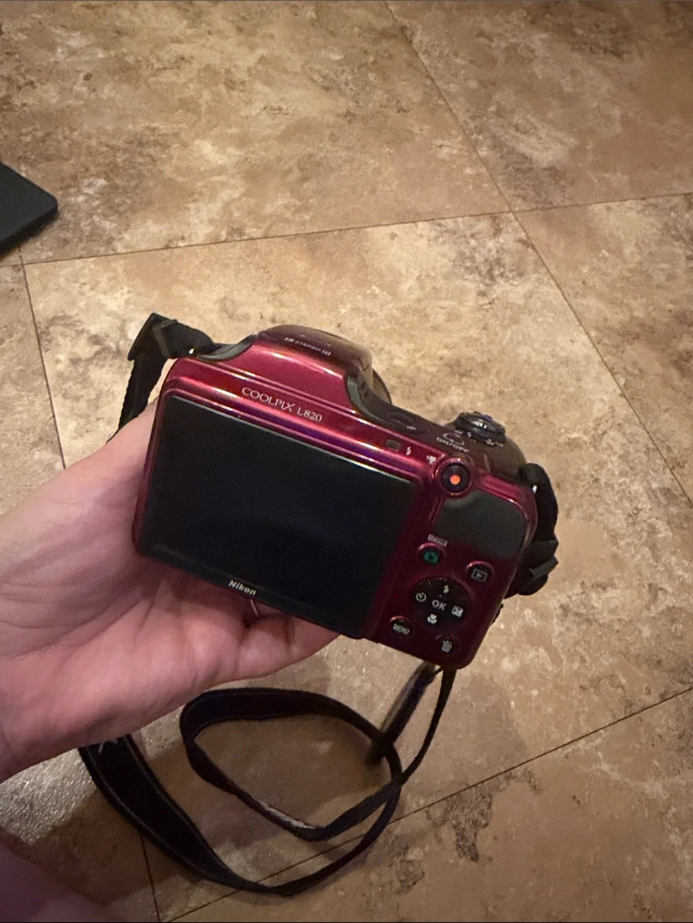 Nikon Coolpix L820
